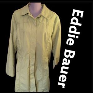 ‼️NWOT Eddie Bauer green lined trench/rain coat size XL‼️